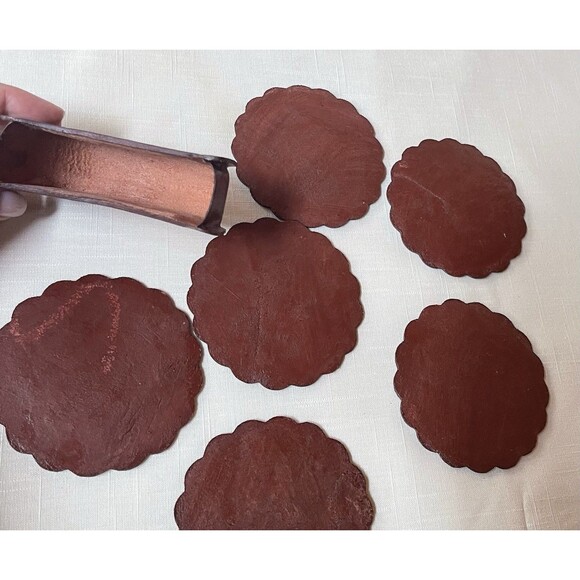 Artisan Hand-Tooled Embossed Peruvian Leather Coasters Set of 6 w/ Holder VTG - Picture 4 of 12